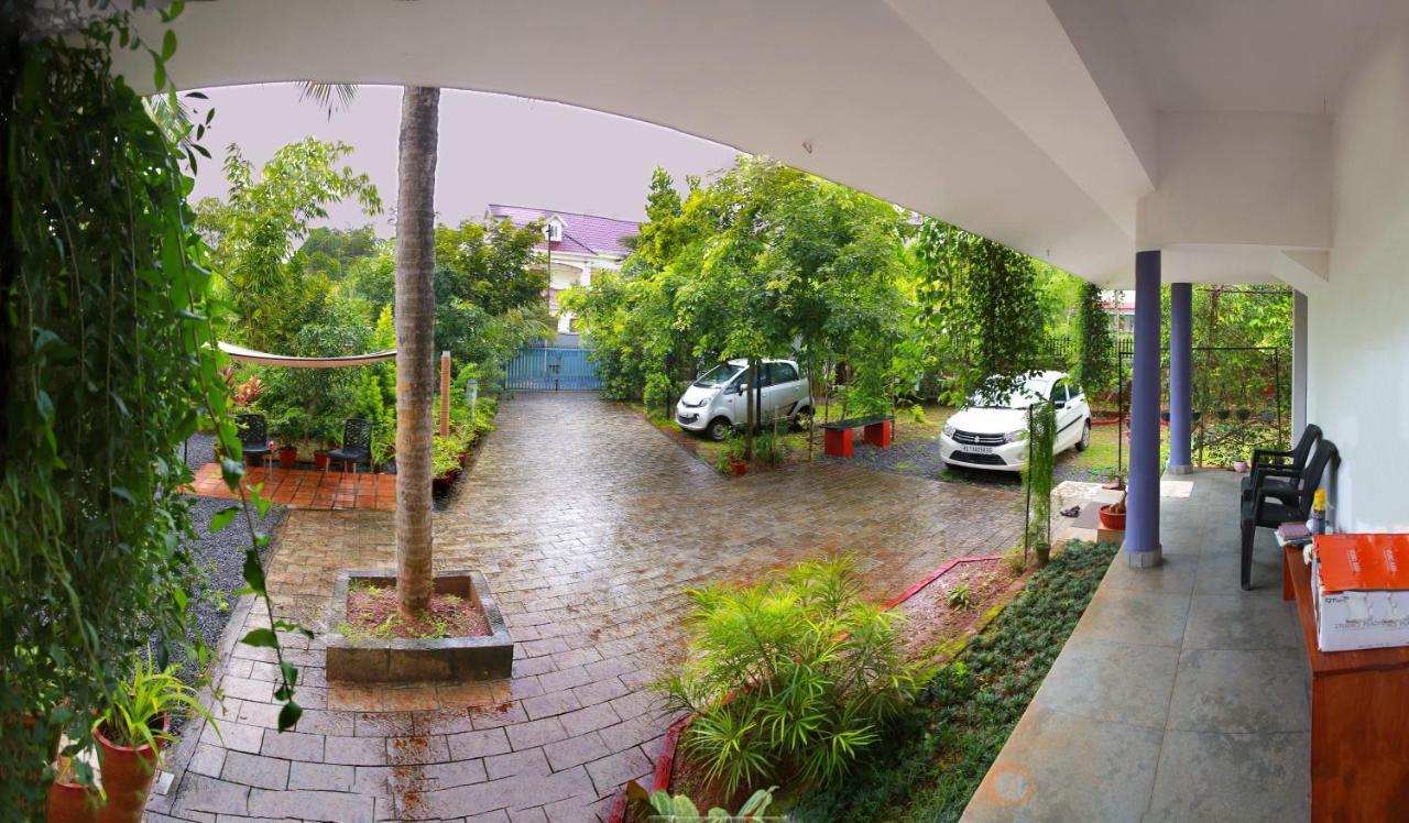 Monsoon Apartments Kannur ภายนอก รูปภาพ